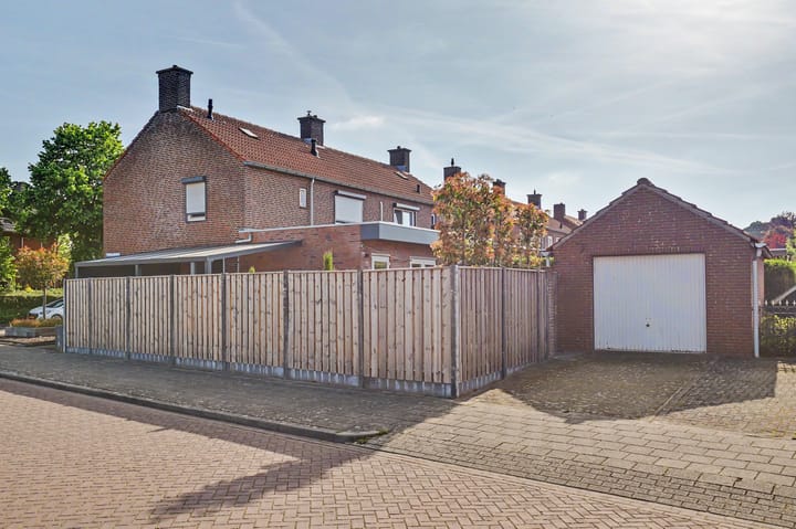Foto 2 van Beatrixstraat 6