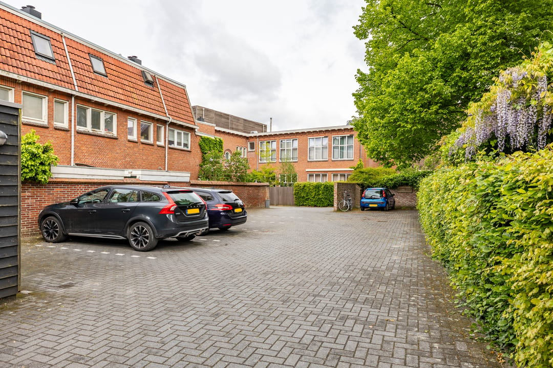 Foto 46 van Tuinbouwdwarsstraat 11-C