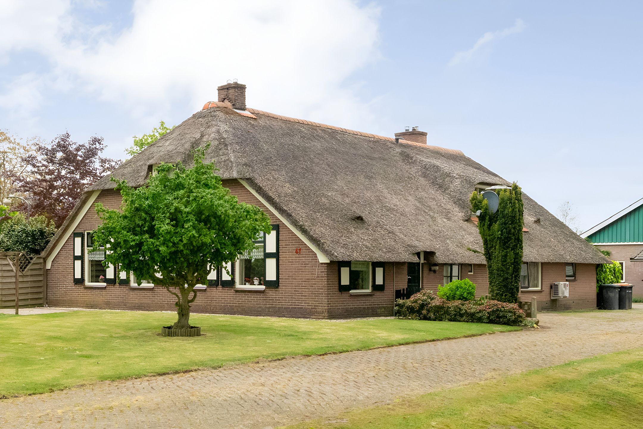 Photo 12 of Oosterveen 47