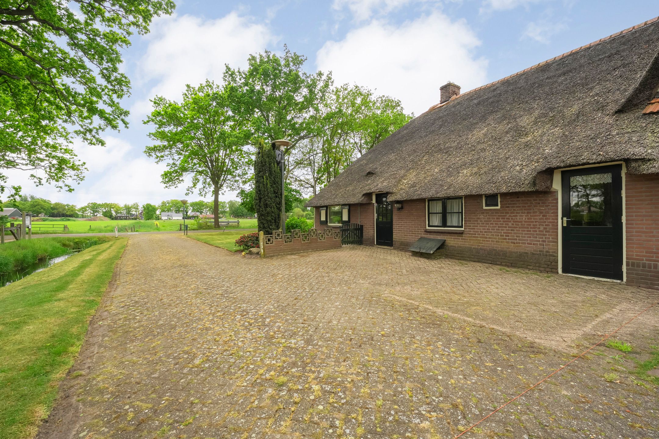 Photo 6 of Oosterveen 47