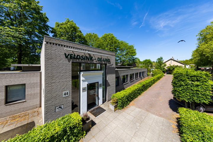 Burg. Verwielstraat 44