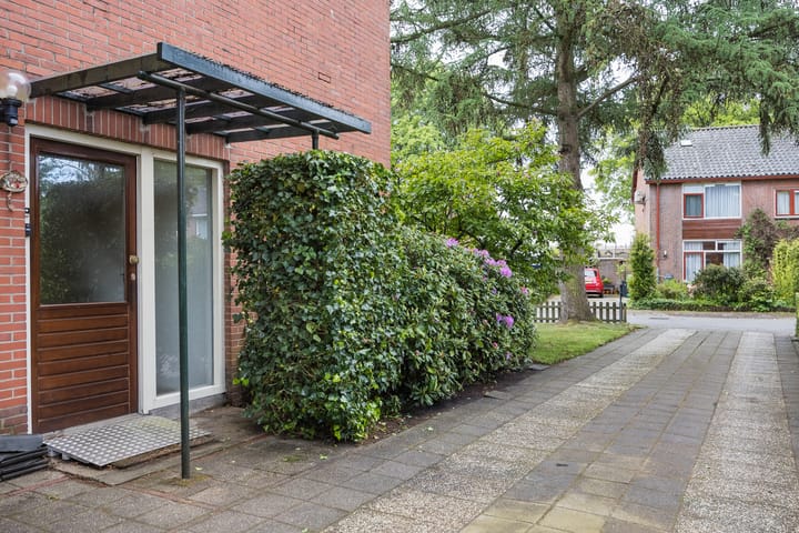 Foto 4 van Metelerkampweg 26