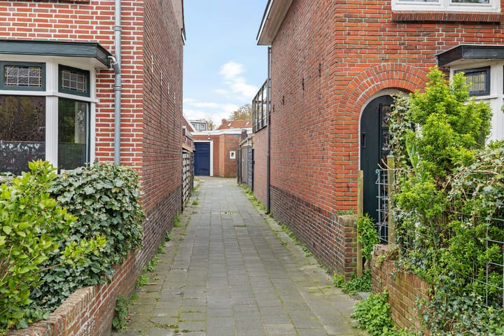 van de Veldestraat 3-C