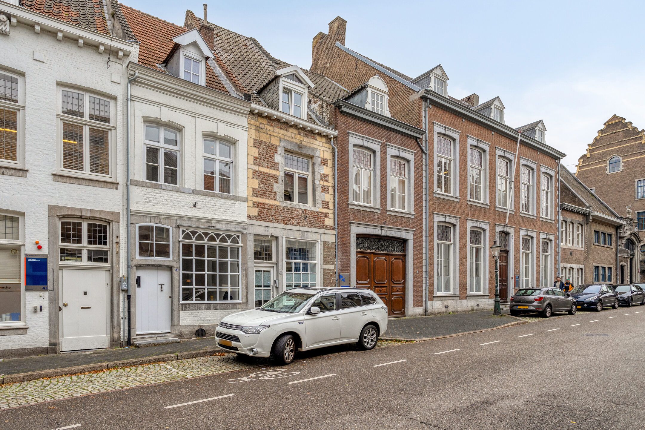 Photo 18 of Tongersestraat 47-C