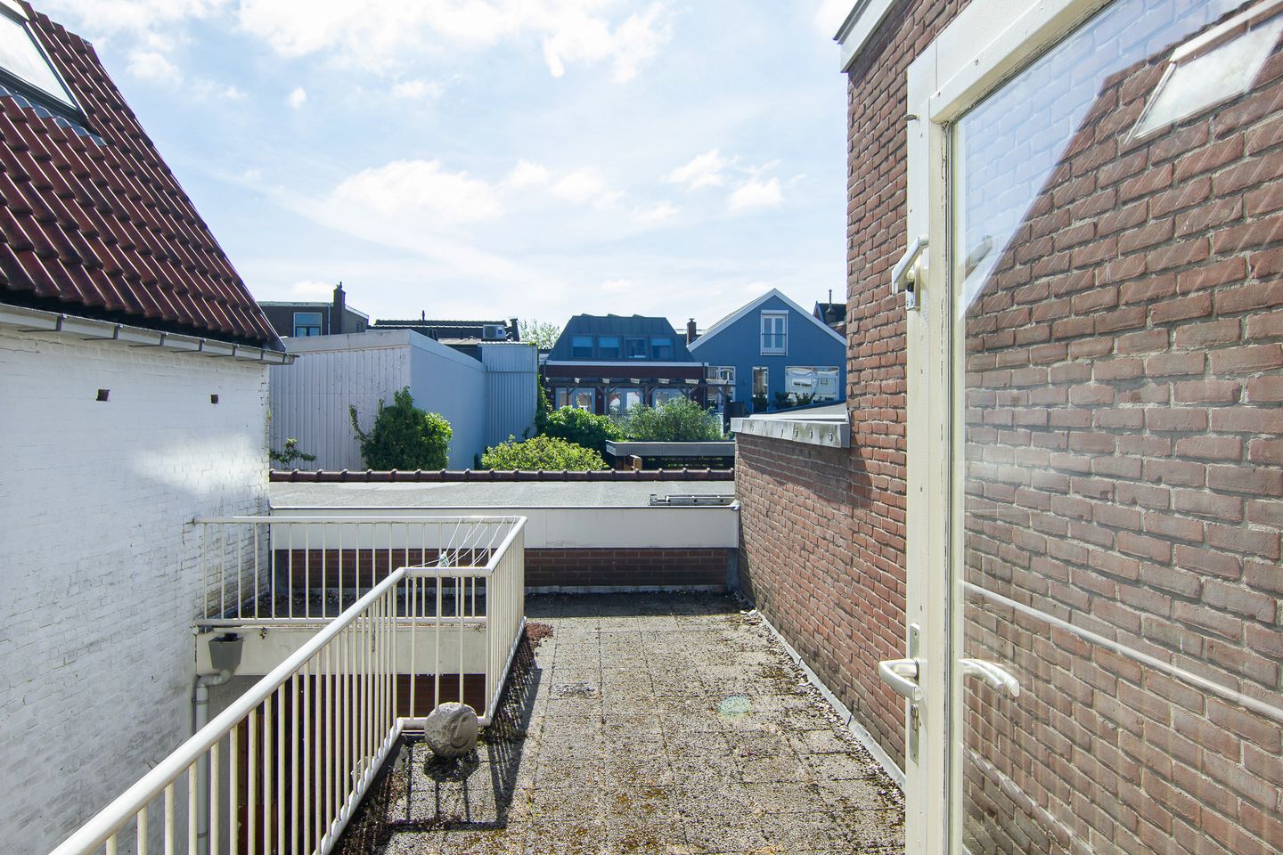 Characterful Canal Home with Renovation Potential in Historic Haarlem — 25