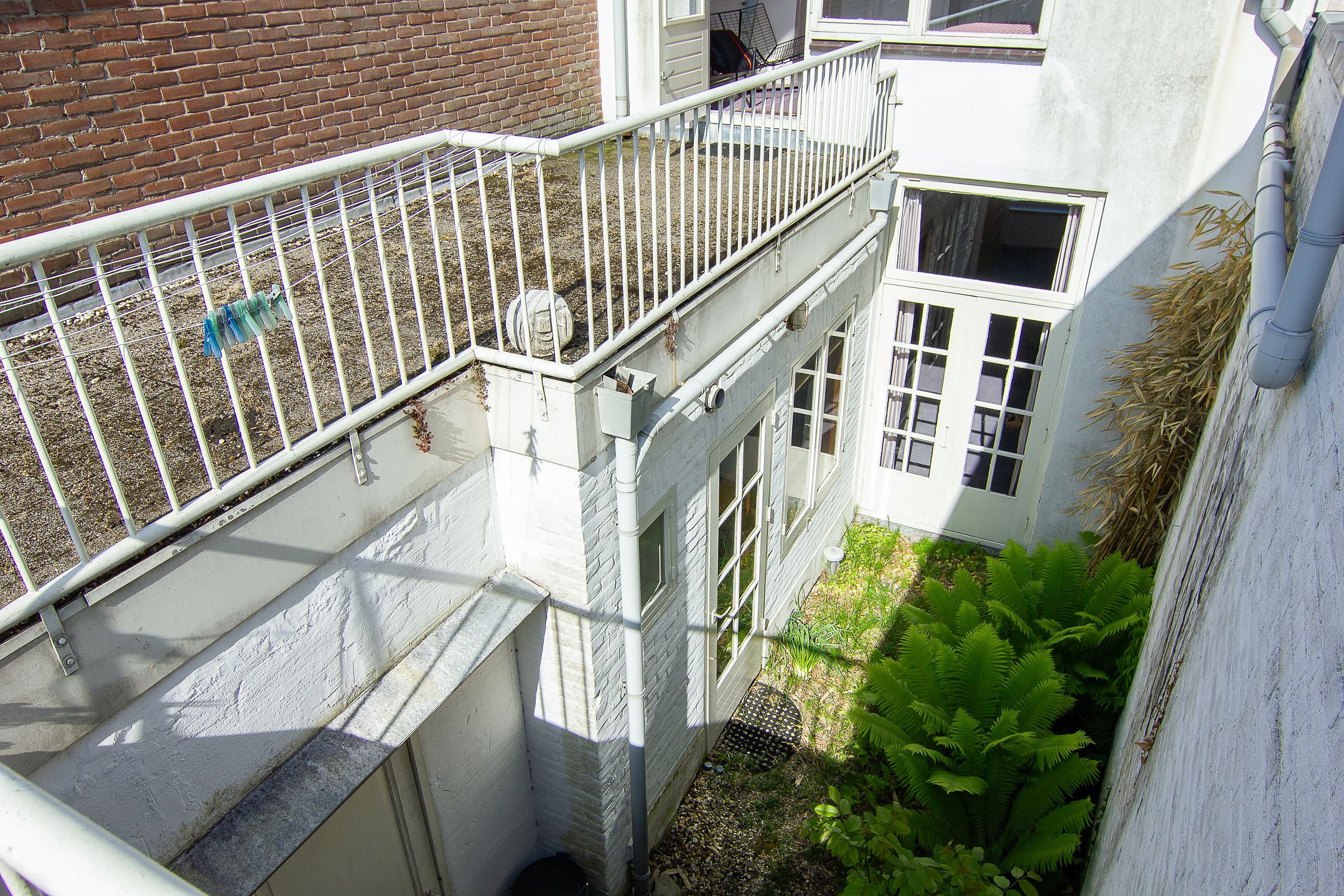 Characterful Canal Home with Renovation Potential in Historic Haarlem — 27