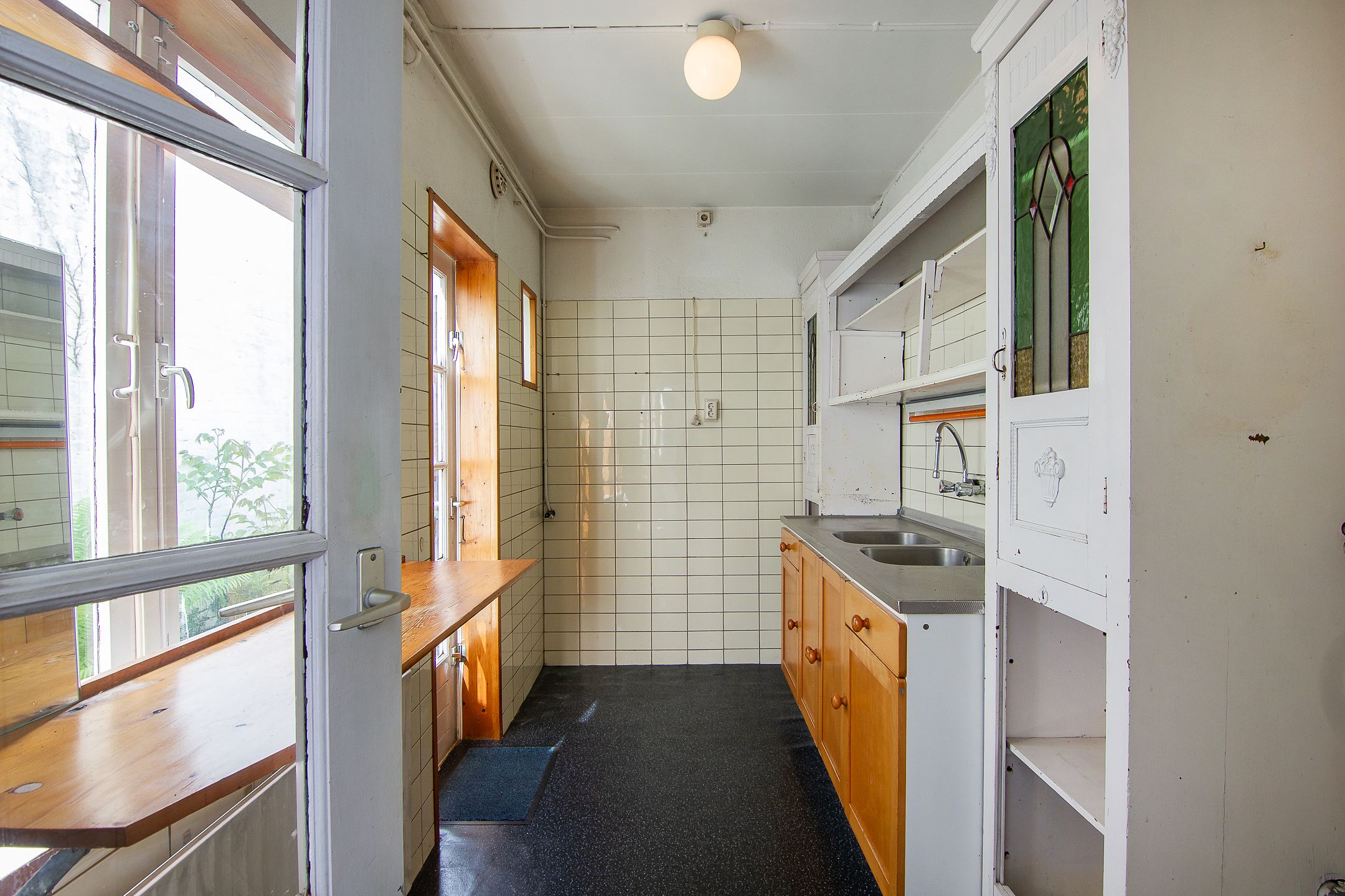 Characterful Canal Home with Renovation Potential in Historic Haarlem — 12