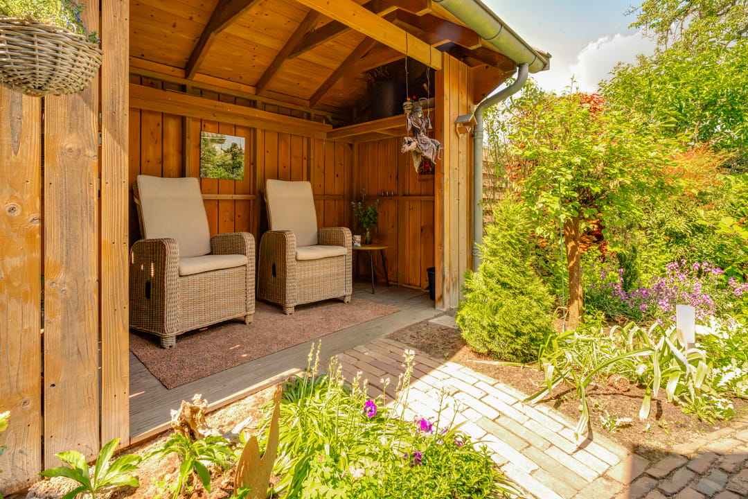 Spacious and Modernized Detached Residence with Private Garden and Solar Panels in Wehl — 38