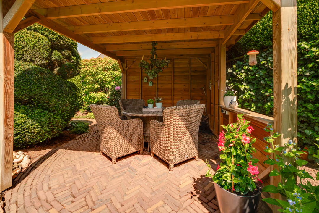 Spacious and Modernized Detached Residence with Private Garden and Solar Panels in Wehl — 31