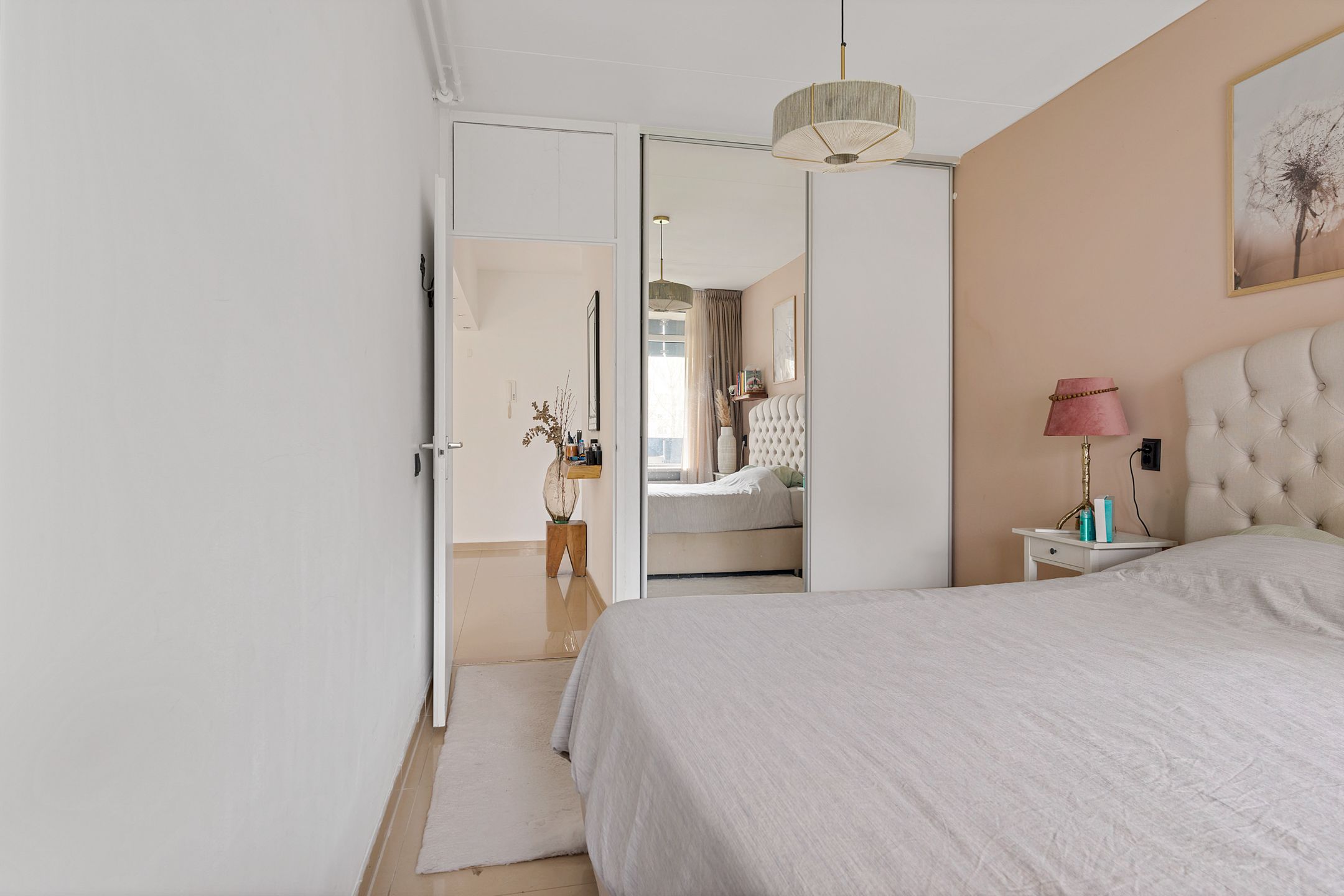Move-in Ready 3-Bedroom Apartment with Sunny Balcony in Green Amsterdam Noord — 9