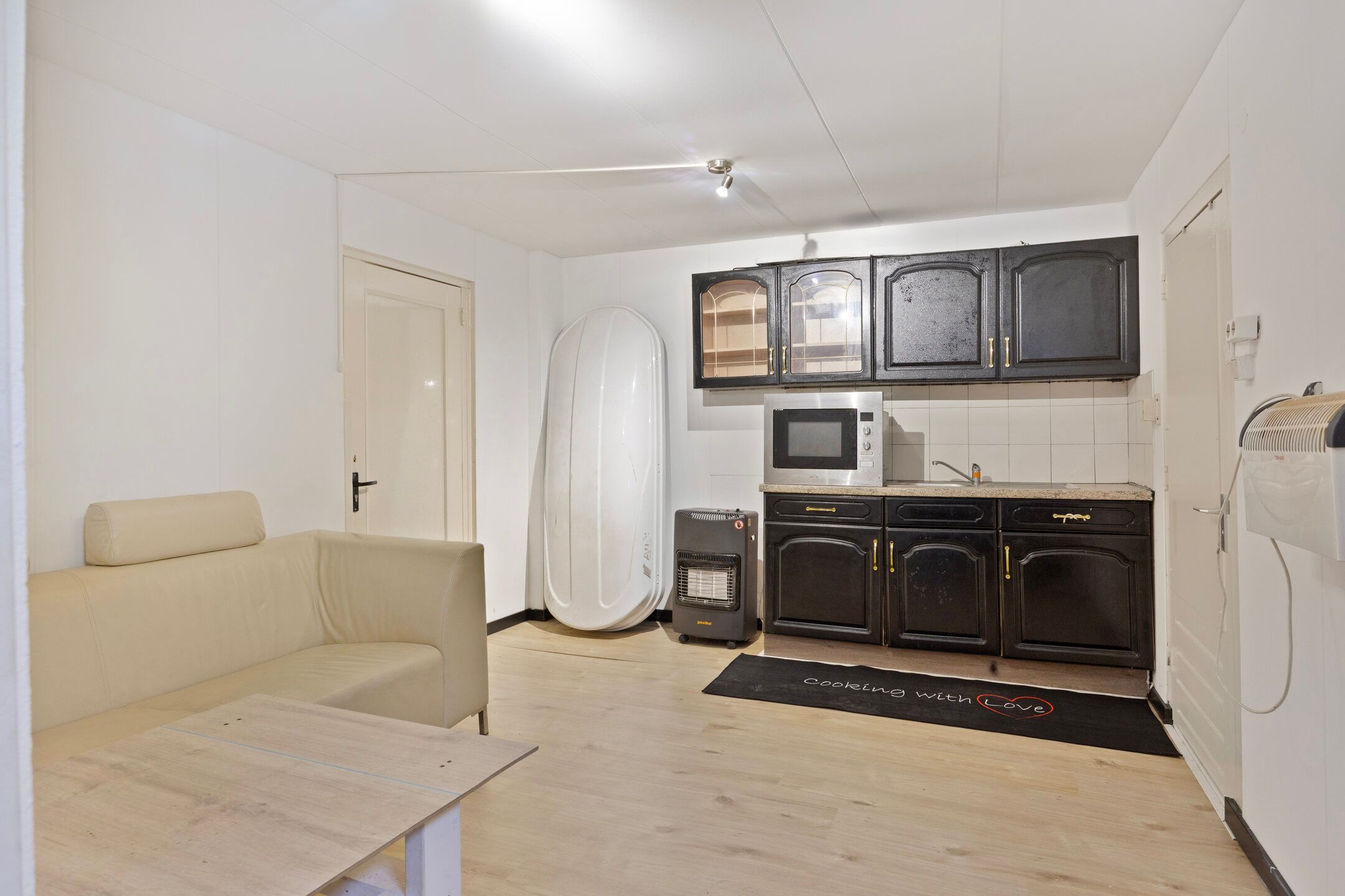 Photo 12 of Aert van Nesstraat 11