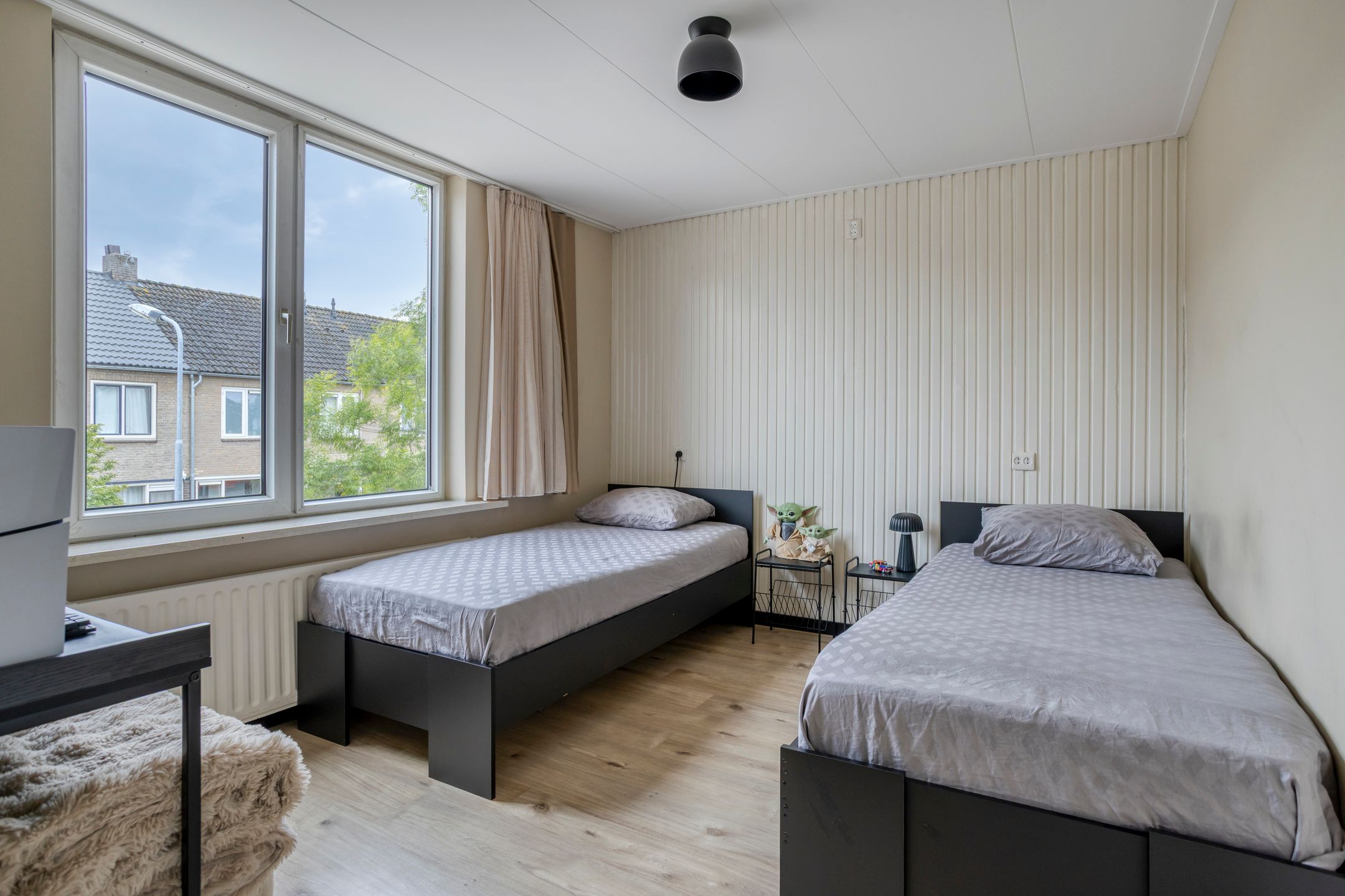Photo 18 of Aert van Nesstraat 11