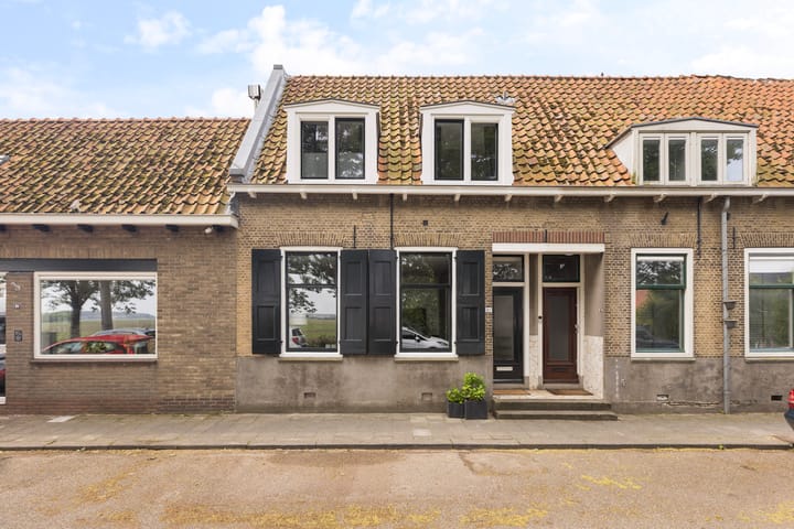 Dorpsstraat 83