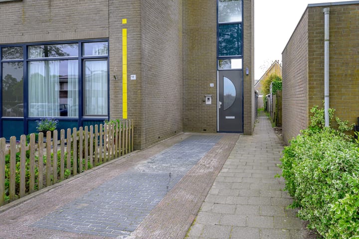 Foto 2 van Uiverstraat 18