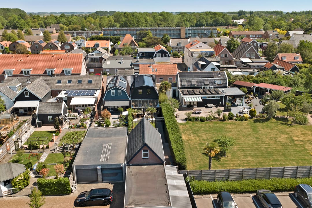 Photo 47 of A van Heestraat 40