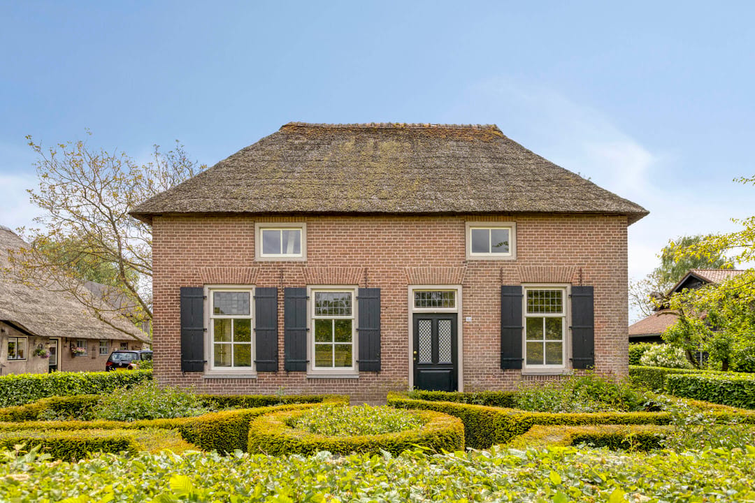 Photo 2 of Beemstraat 46