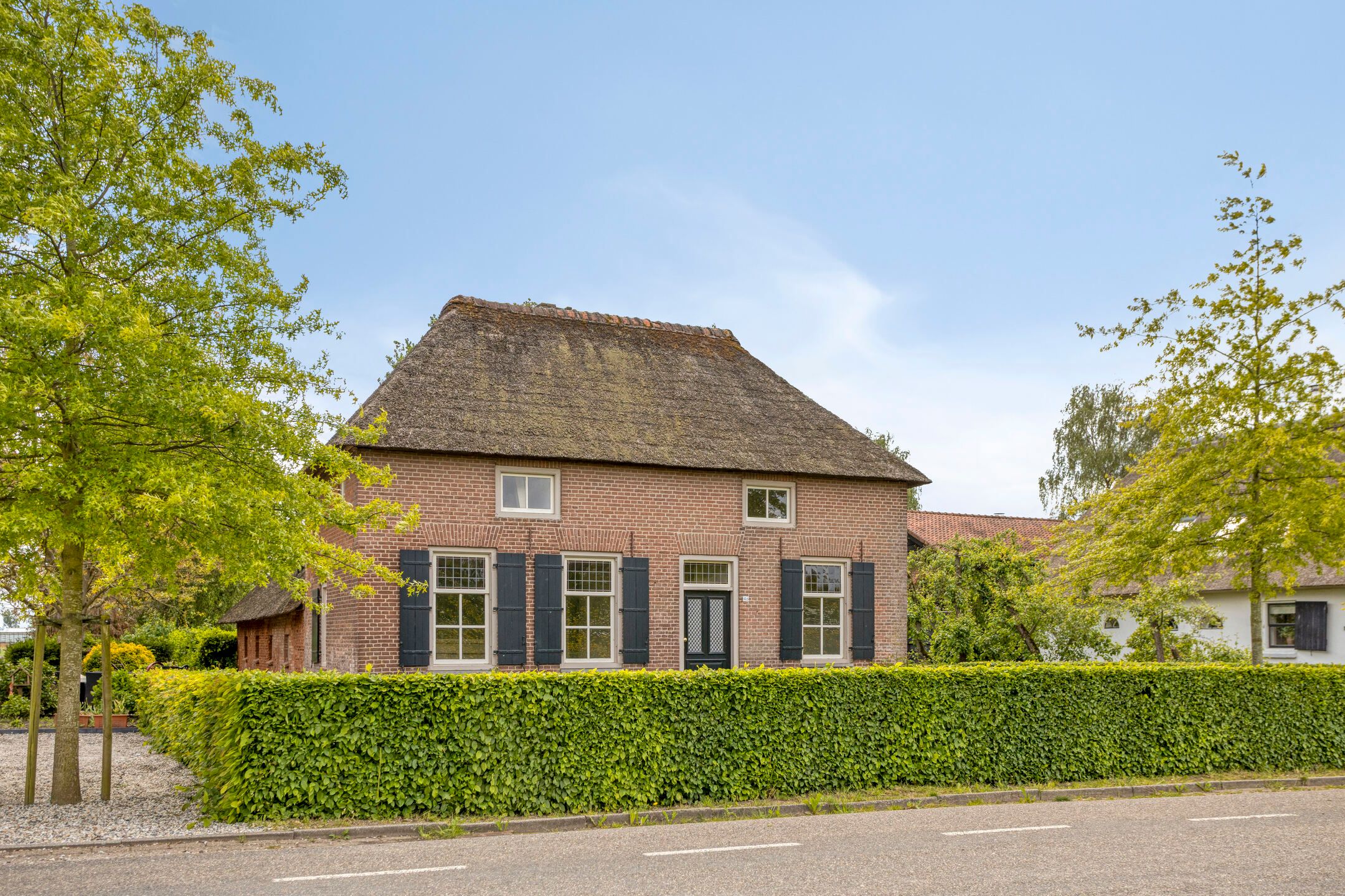 Photo 6 of Beemstraat 46