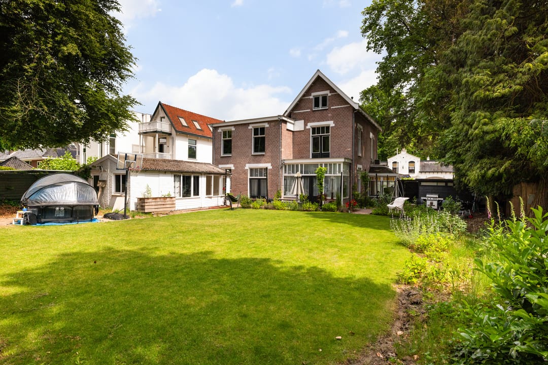Photo 26 of Vredehofstraat 13