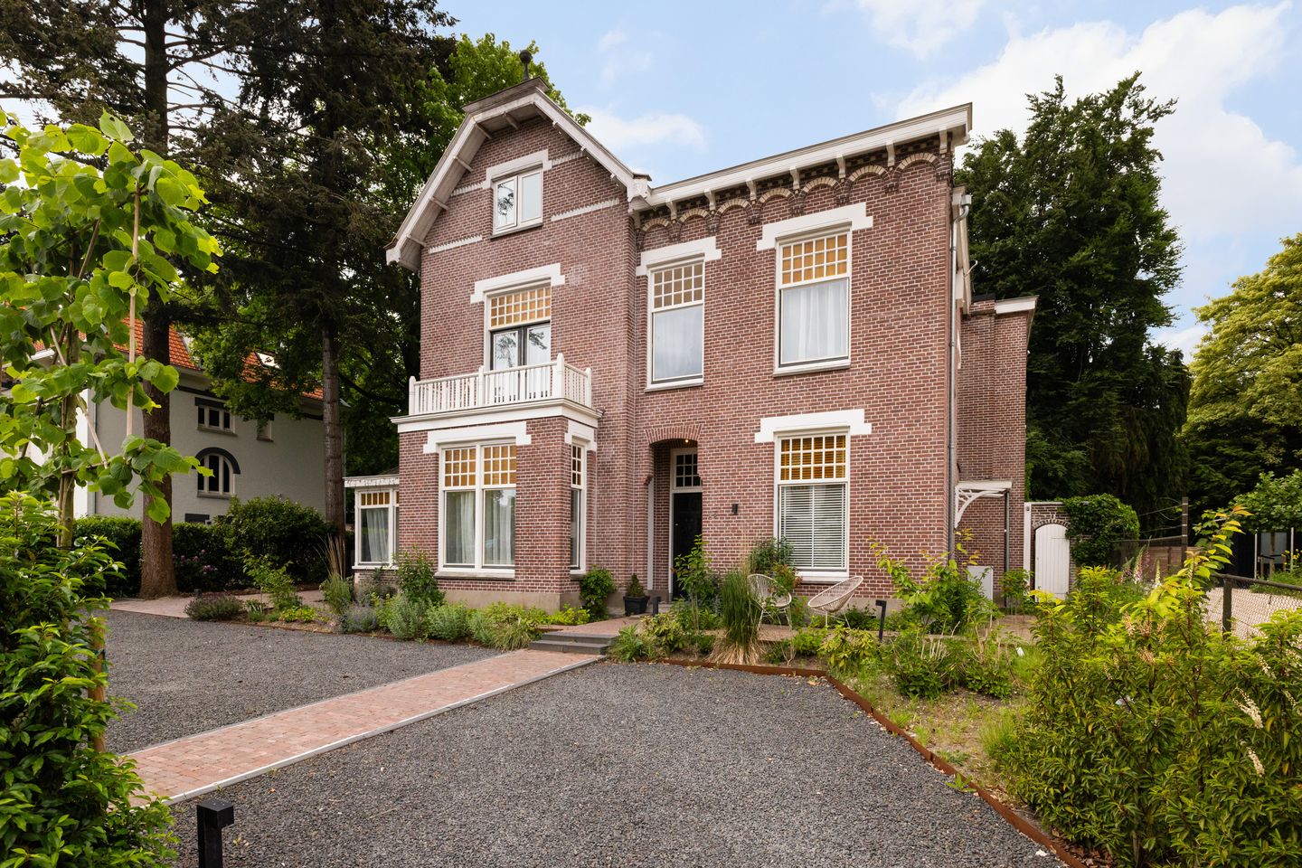 Photo 35 of Vredehofstraat 13