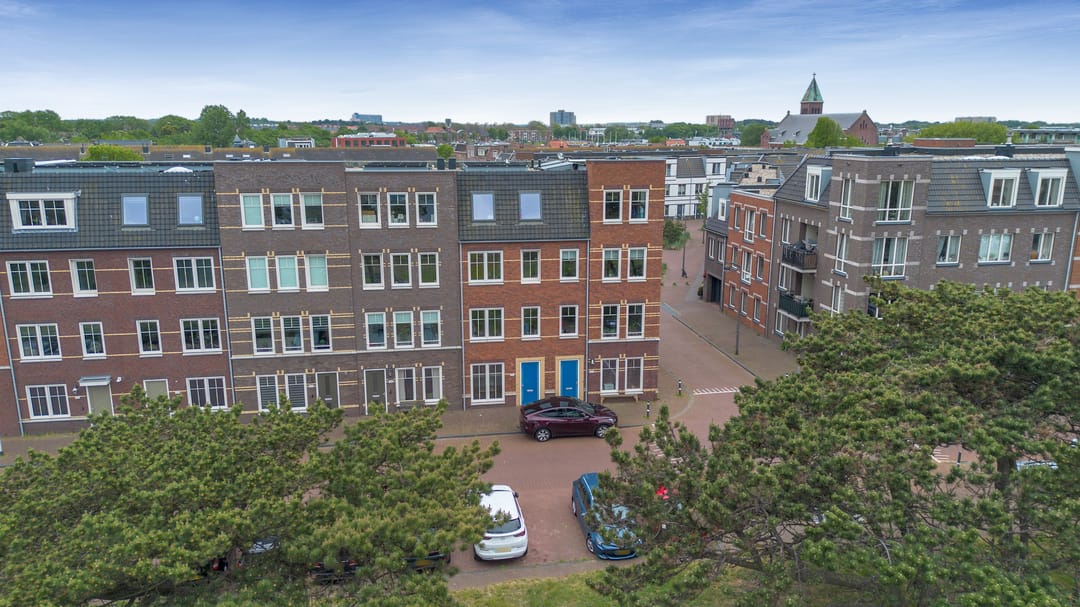 Photo 1 of Kanaalstraat 142