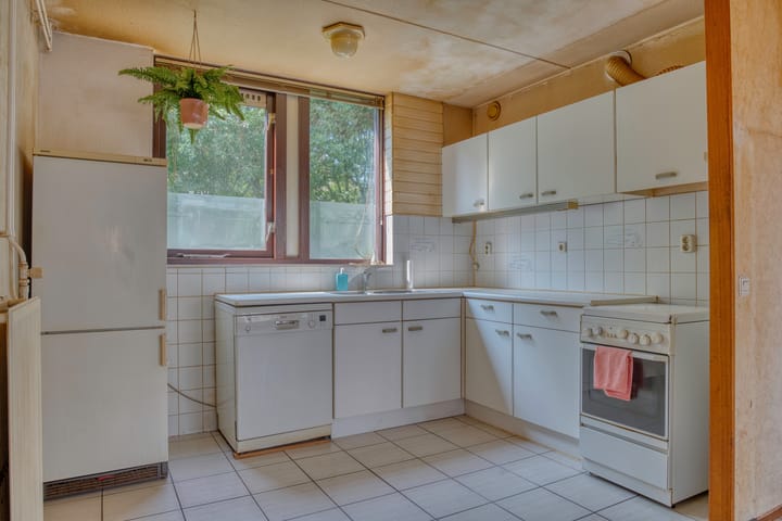 Tussenwoning te koop: Willem van Leenpad 7, Hendrik-Ido-Ambacht