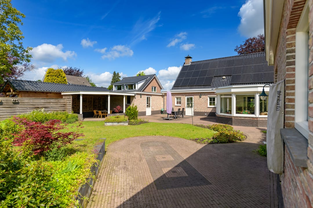 Photo 58 of Hietveldweg 17