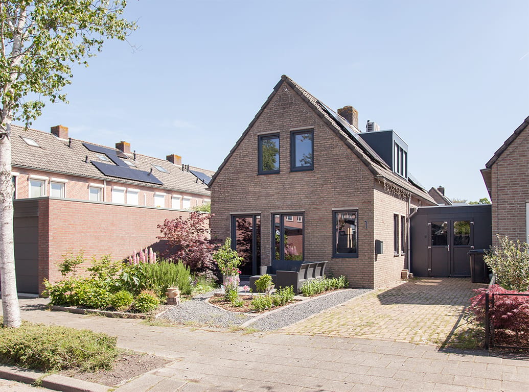 Vlaamse Gaai 1 