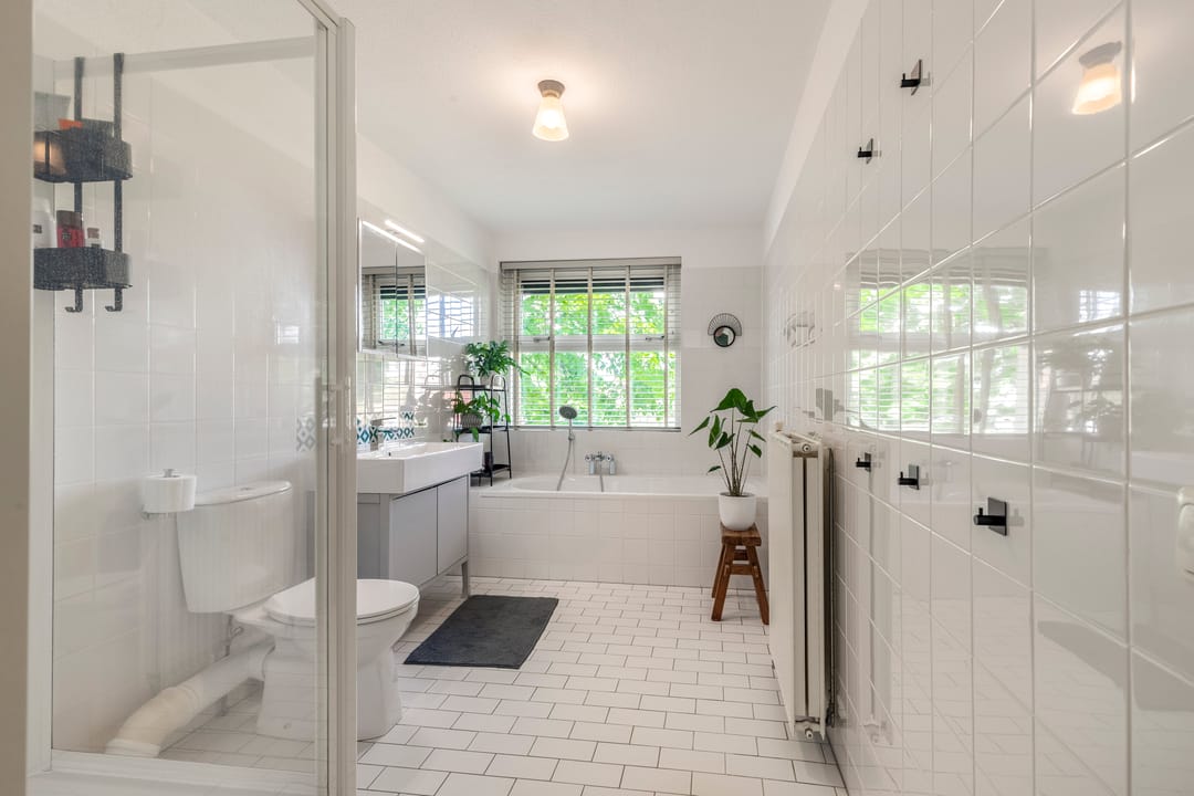 Spacious Townhouse with Rooftop Terrace in Green Getsewoud — 31