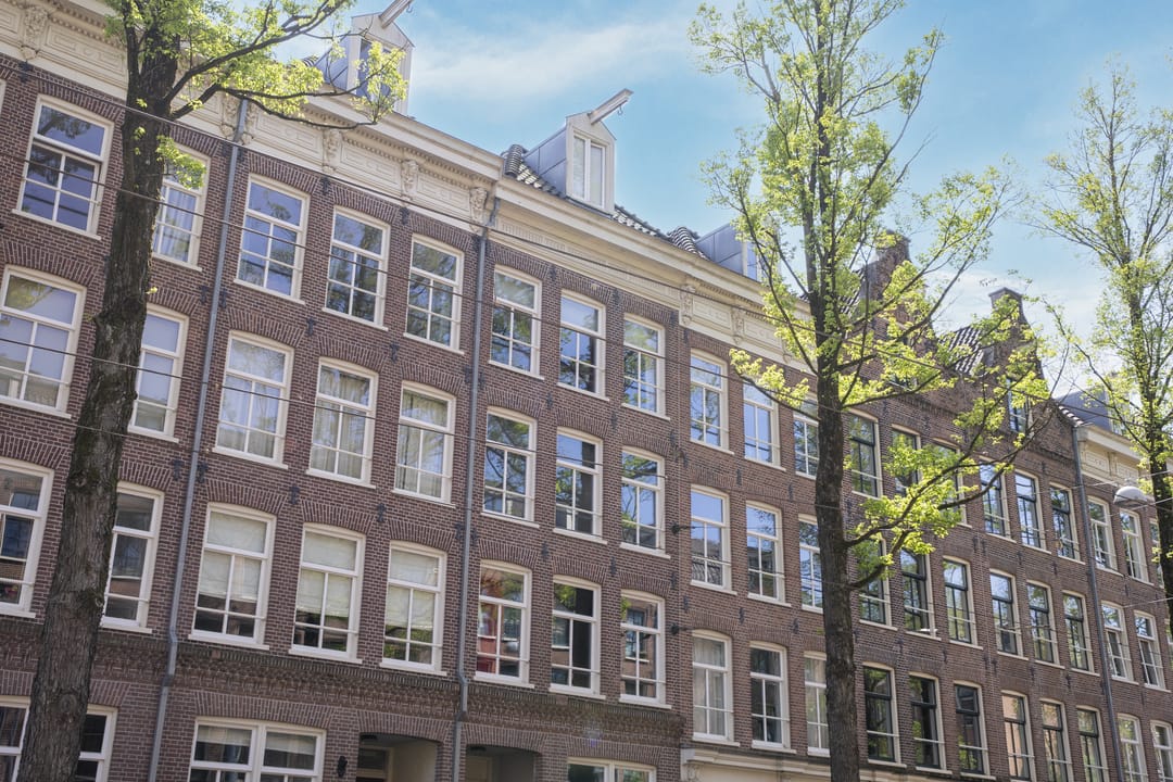 Bright Maisonette with Balcony and Rooftop Terrace in Czaar Peterbuurt
