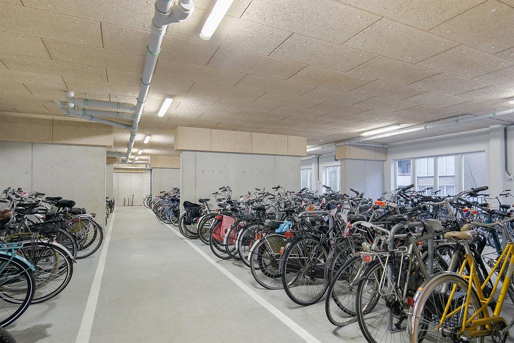 Foto 19 van Adamshofstraat 75-E