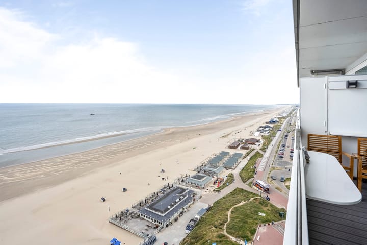 Appartement te koop: Burgemeester van Fenemaplein 2A1704, Zandvoort