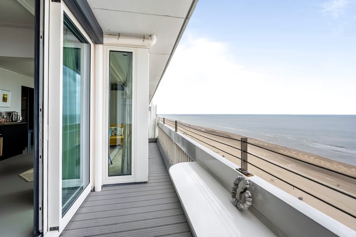 Appartement te koop: Burgemeester van Fenemaplein 2A1704, Zandvoort