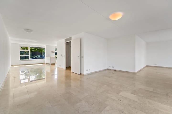 Tussenwoning te koop: Pioenrooslaan 16, Wateringen