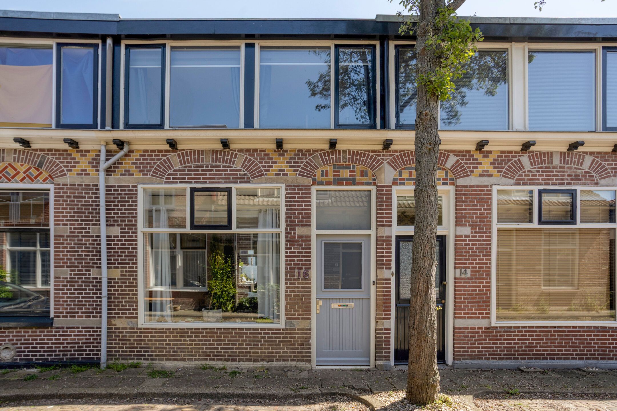 1e Tuindwarsstraat 16 