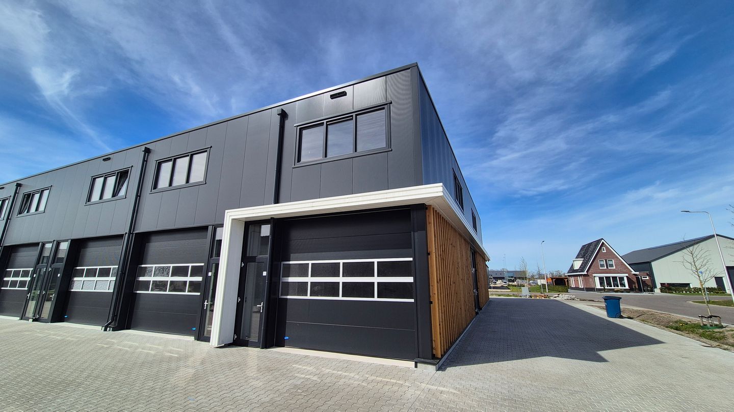 View photo 2 of De Wiede Akker 1-i