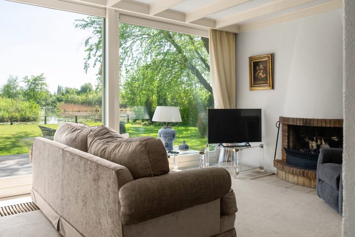 Vrijstaande woning te koop: Nieuw-Loosdrechtsedijk 297, Loosdrecht