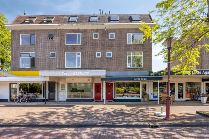Raadhuislaan 16-a
