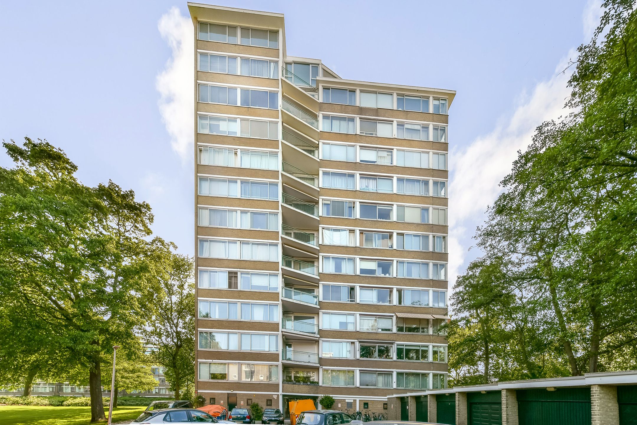 Meander 407