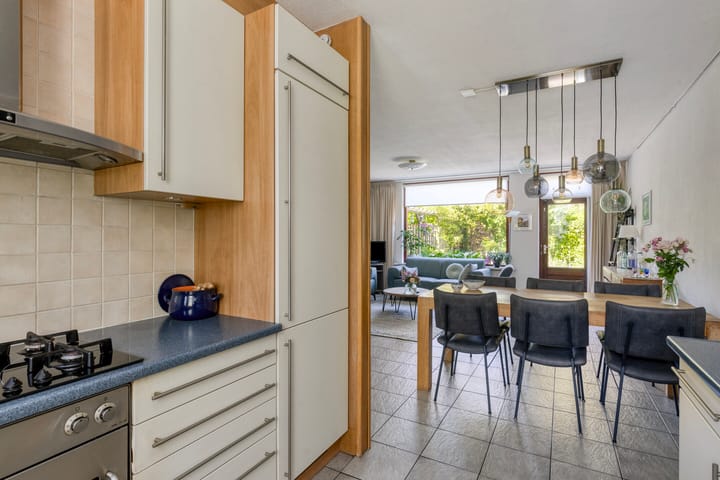 Tussenwoning te koop: Zwanenkamp 259, Maarssen