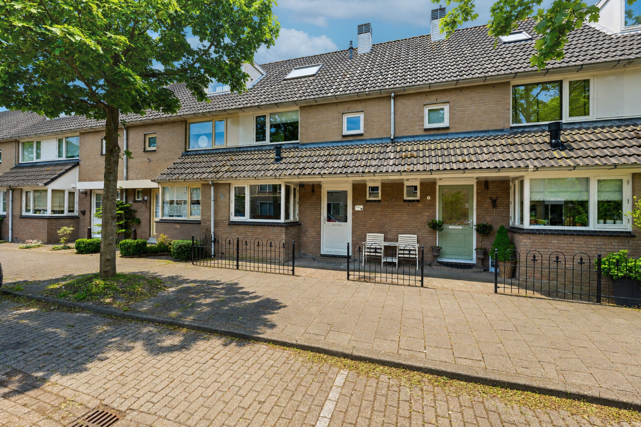 Carmenstraat 8 