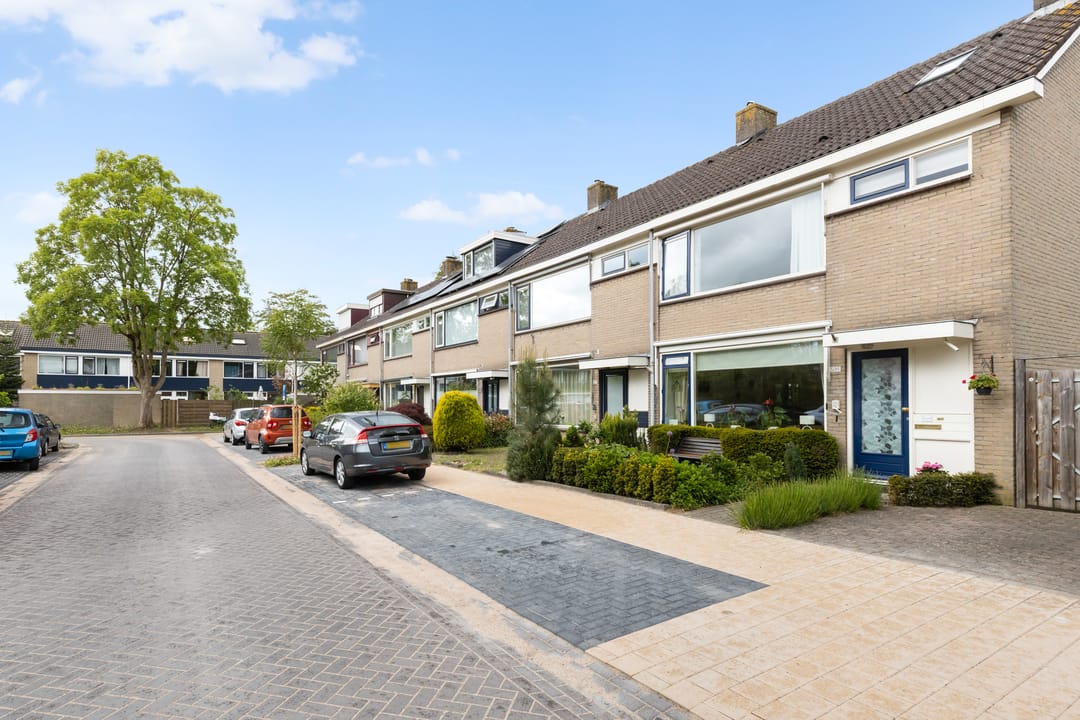 Photo 32 of Couwenhoven 5002