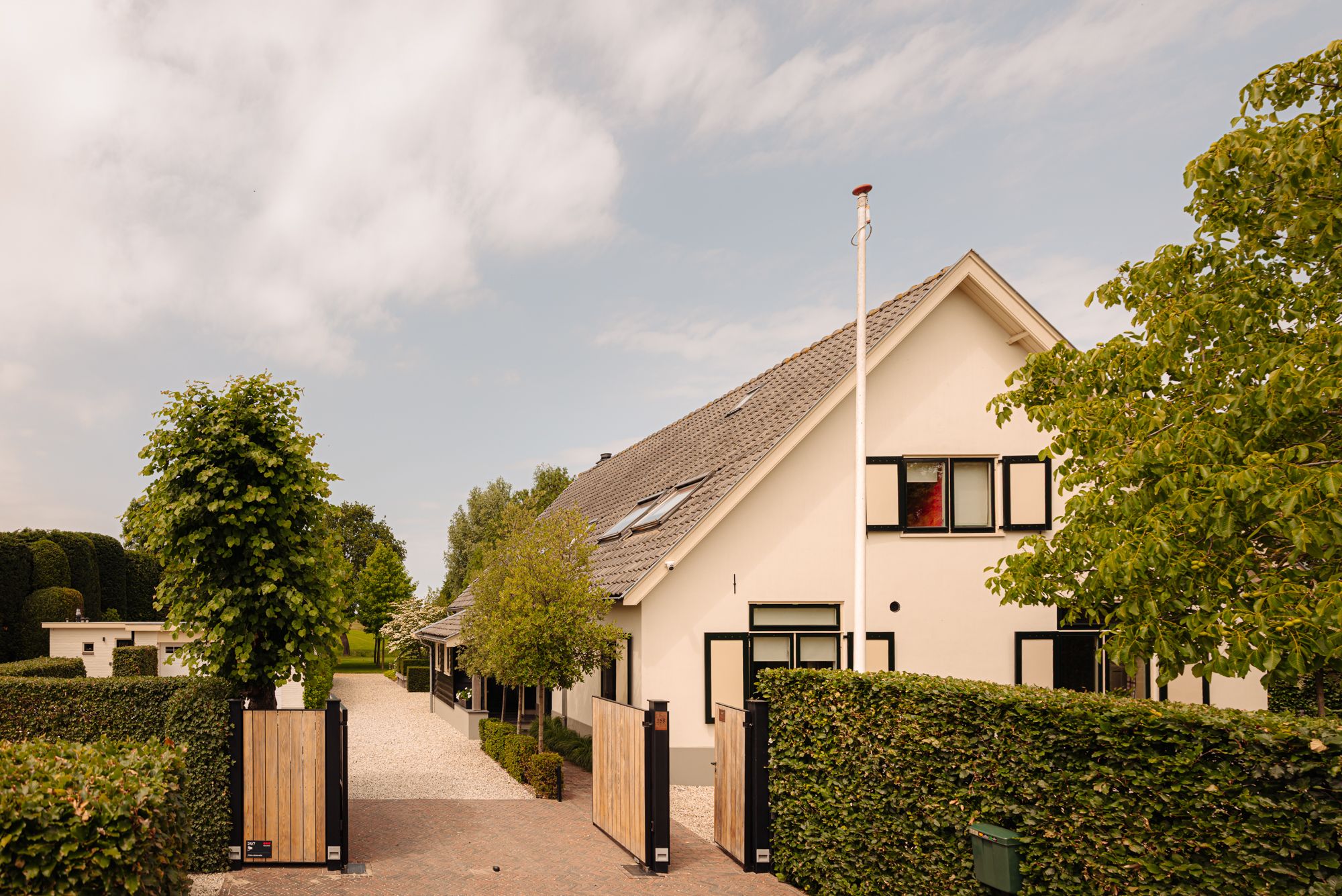 Nieuw-Loosdrechtsedijk 168