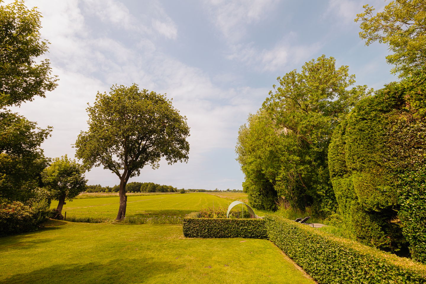 Photo 25 of Nieuw-Loosdrechtsedijk 168