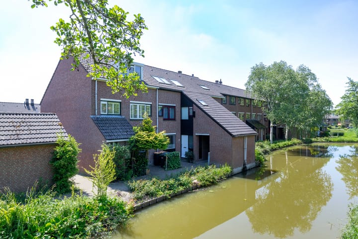 Foto 5 van Fuga 42