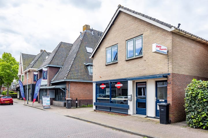 Lindenlaan 54, Huizen