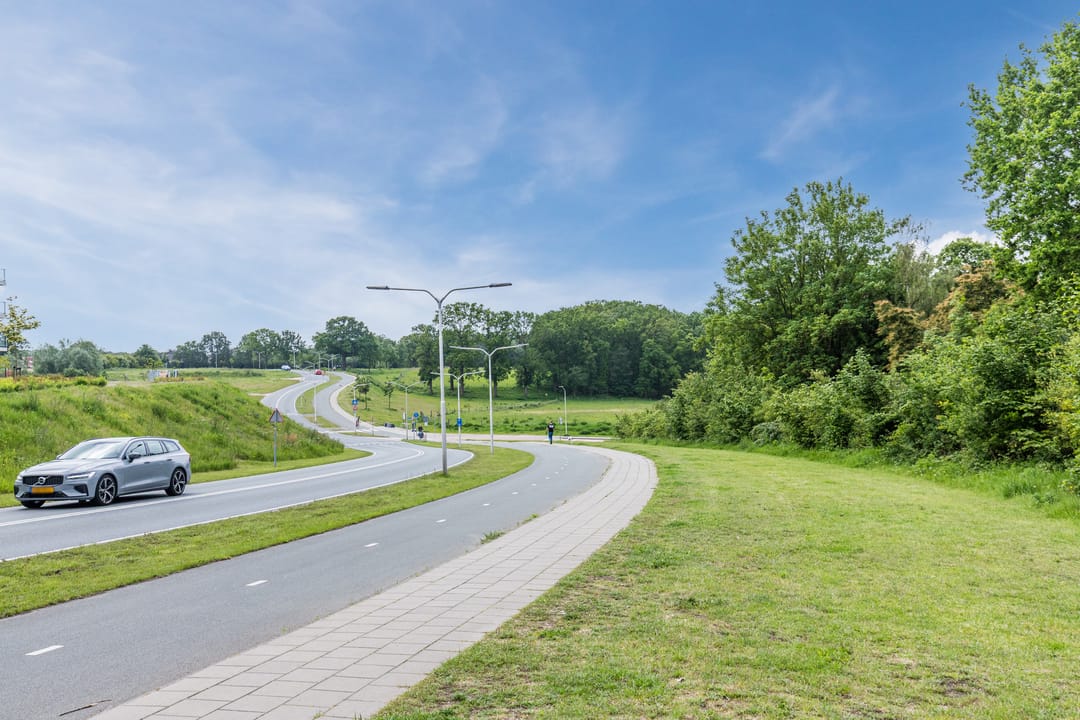 Well-Maintained Corner House with Carport and Private Garden in Hoogerheide — 41