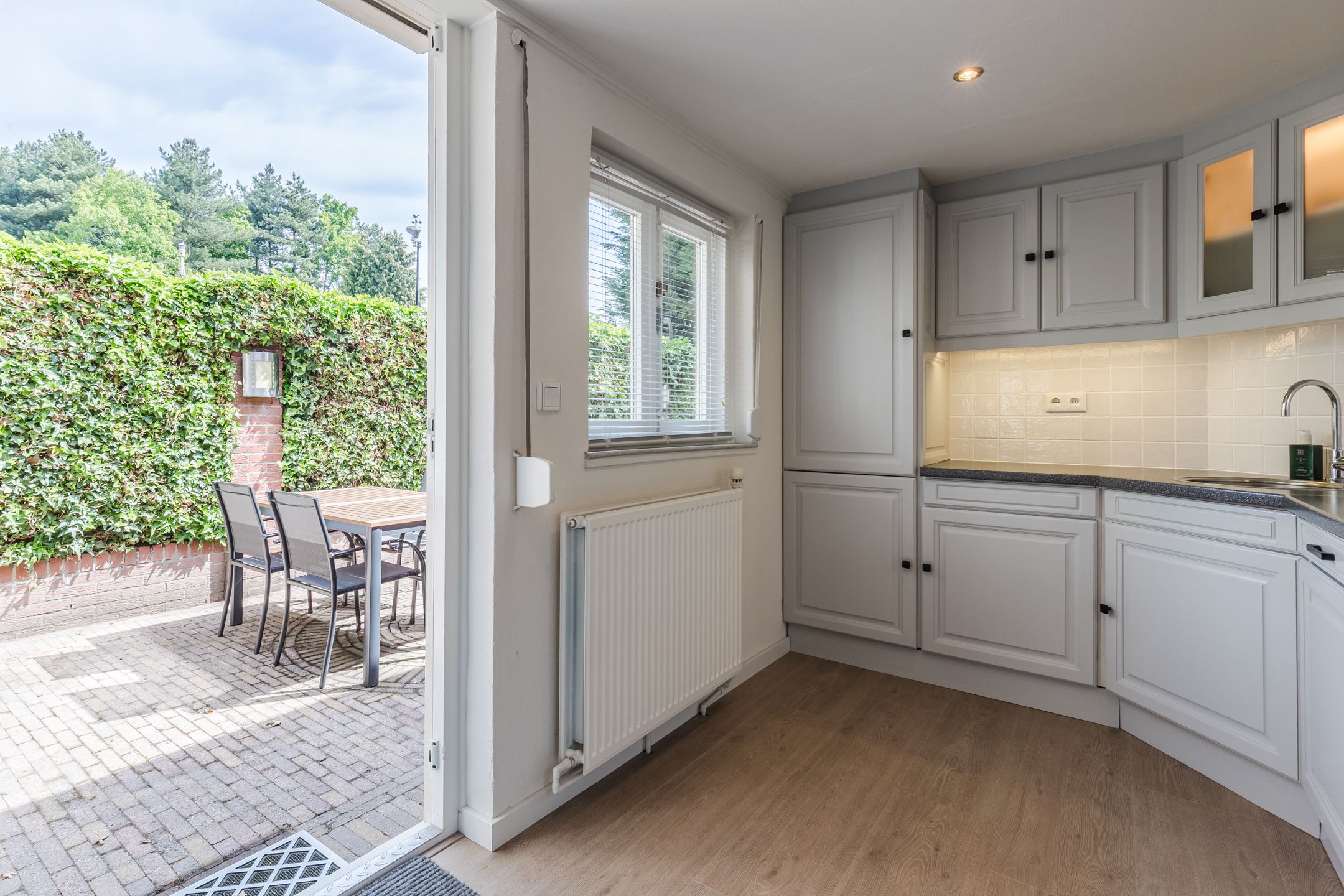 Well-Maintained Corner House with Carport and Private Garden in Hoogerheide — 15