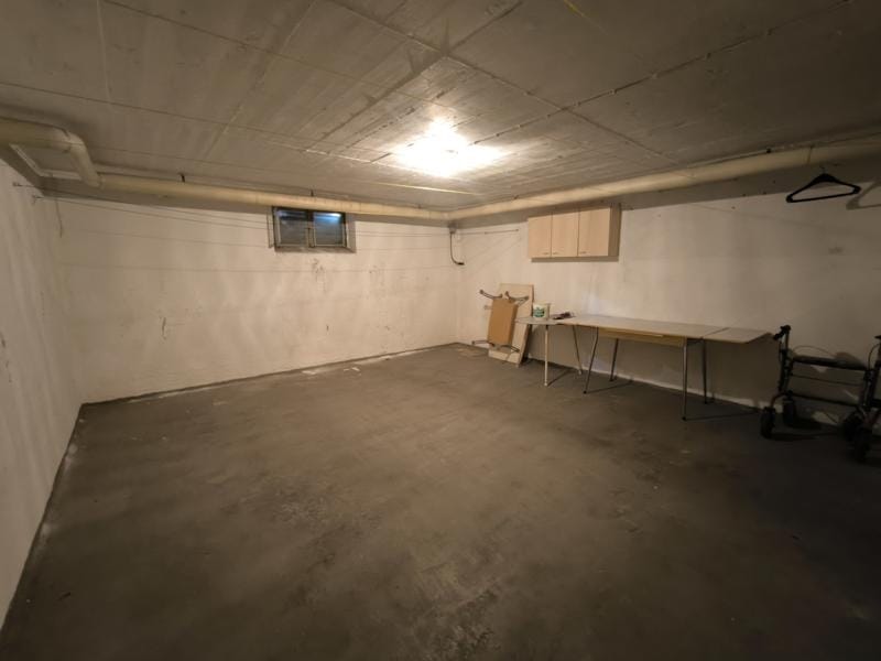 Spacious Detached Home with Dual Living Potential in Lage — 23