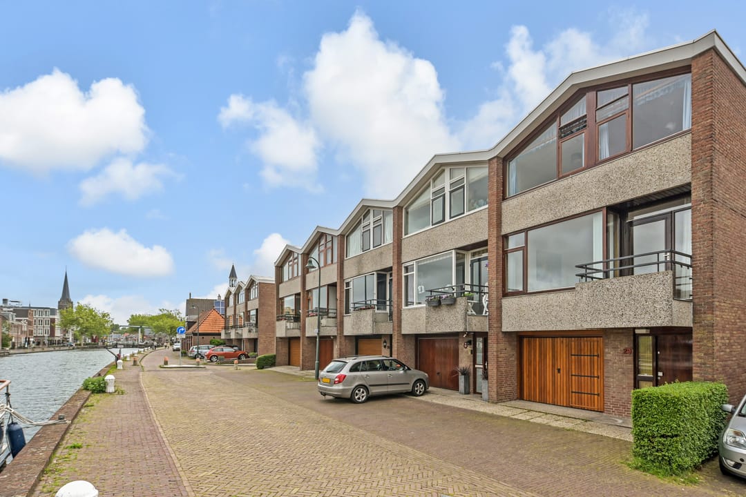Foto 1 van Delftsekade 29-A