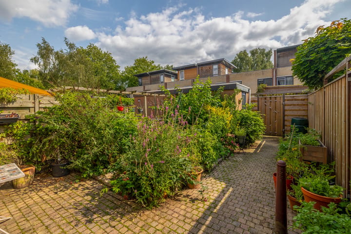 Tussenwoning te koop: Van Doesburglaan 113, Wageningen